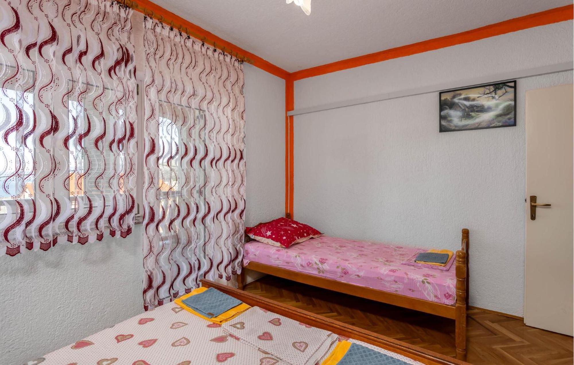 Awesome Apartment In Senj With Kitchen Екстер'єр фото